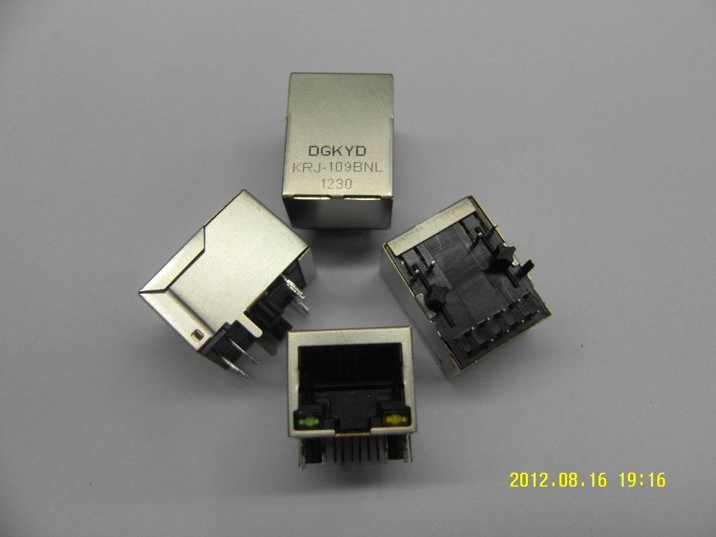 Side Entry 8 Pin RJ45 Jack without EMI / Mini Female